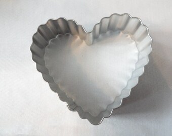 Fluted Heart Cookie Cutter 3" (0892)