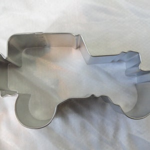 JEEP Metal Cookie Cutter 4.5 inches image 1