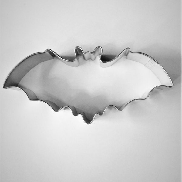 HALLOWEEN BAT Metal Cookie Cutter 4.5 inches