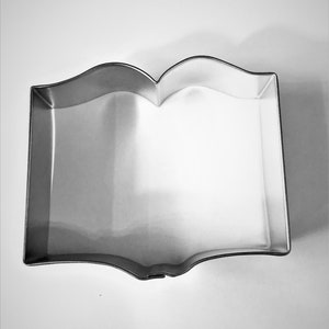 OPEN BOOK Cookie Cutter 3.5 inches