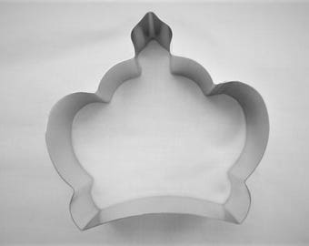 IMPERIAL CROWN Metal Cookie Cutter  3.5 inches