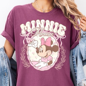 Camiseta retrô Comfort Colors® da Disney Minnie, camiseta com estampa floral da Disneylândia, camiseta combinando Disneyworld Besties, gola redonda WDW Girls Trip