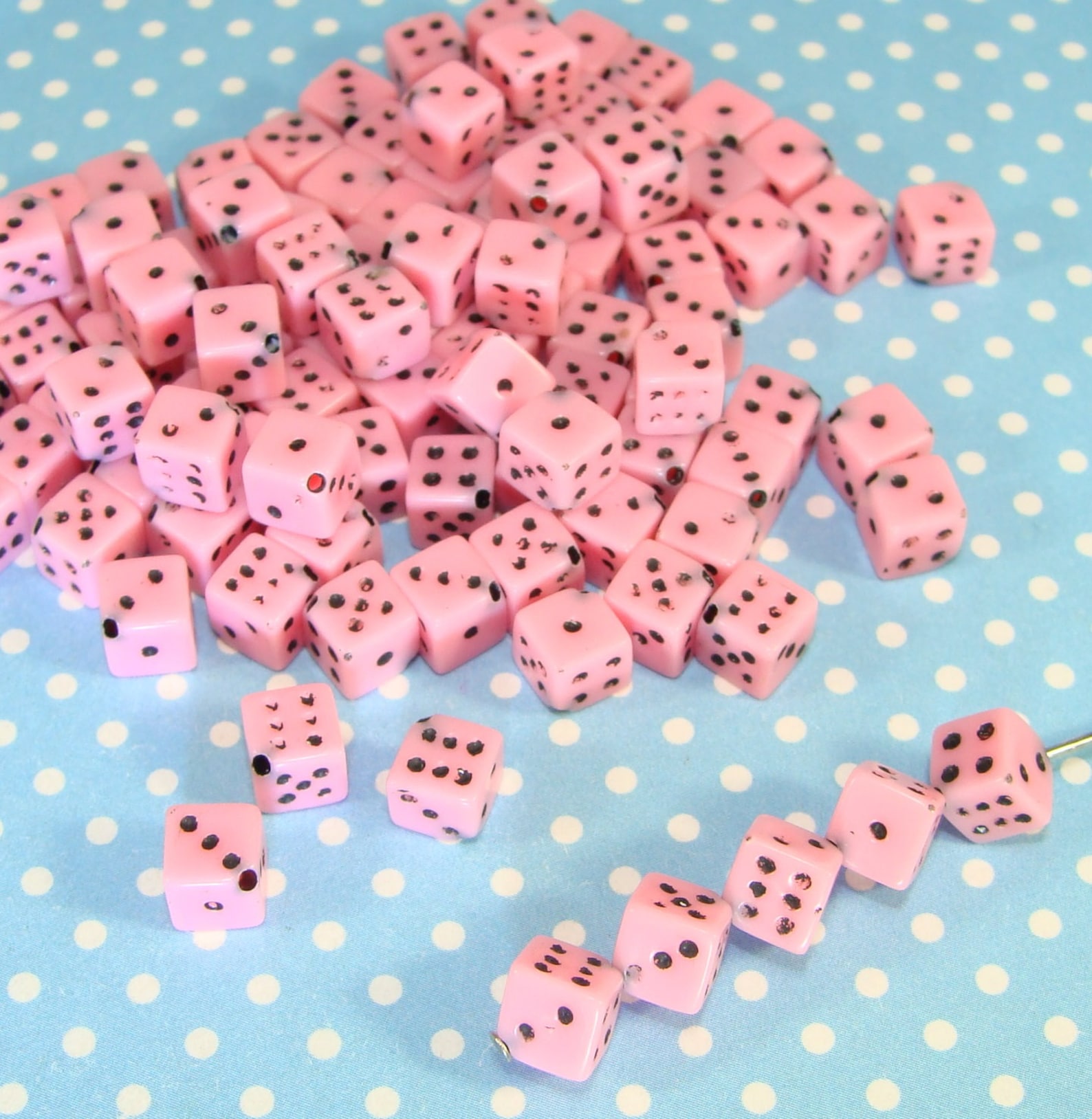 100 Pink Dice Beads 5mm 40026 Corner Holes Gambling Las Etsy