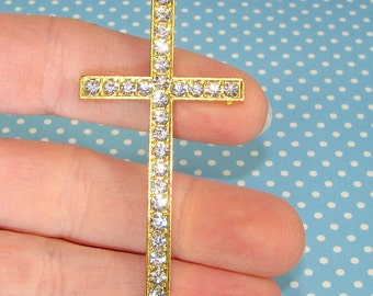 6 dijes de cruz de diamantes de imitación dorados, cruces laterales extra grandes con cristal de 65 mm (42701XL), conector de 2 bucles, barra para pulsera, suministros de joyería, colgante