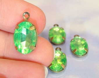 12 Green Rhinestone Charms Bright Peridot Gem Drops Oval Crystal Resin Set Stones 14mm x 10mm BRONZE Pronged Setting Jewelry Supplies Bulk