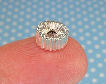 2 Perlen aus Sterlingsilber, 7 mm, Rondelle, Abstandsscheibe, runde Donut-Perlen, gerippt, gewellt, Schmuckzubehör, 7 mm x 3 mm breit x 1,5 mm Loch