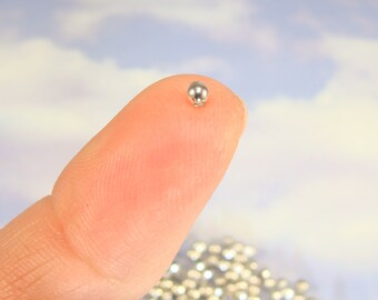 350個 シルバーメッキビーズ 2mm 小さなラウンドスペーサー 米国製 スチール製 小さなアクセントメタルビーズ ジュエリー製作用品 バルク (42550)