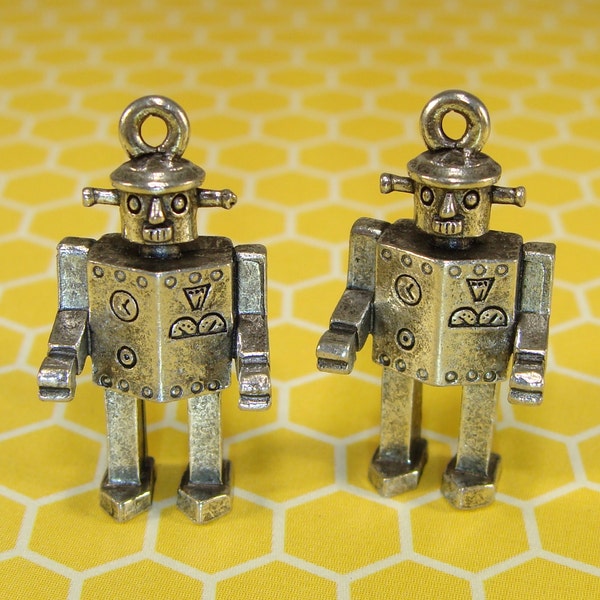 2 Tinman Robot Charms Tin Man Antique Silver (31516) Original Design Vintage Retro Look Robot Toy Wizard Big Bang Jewelry Supplies