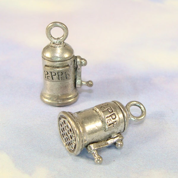 4 Pepper Mill Charms USA Made Pewter (31015) Heavy Very Detailed Fresh Ground Pepper Spice Mill Cook Chef Foodie Food Lover Jewelry Supplies