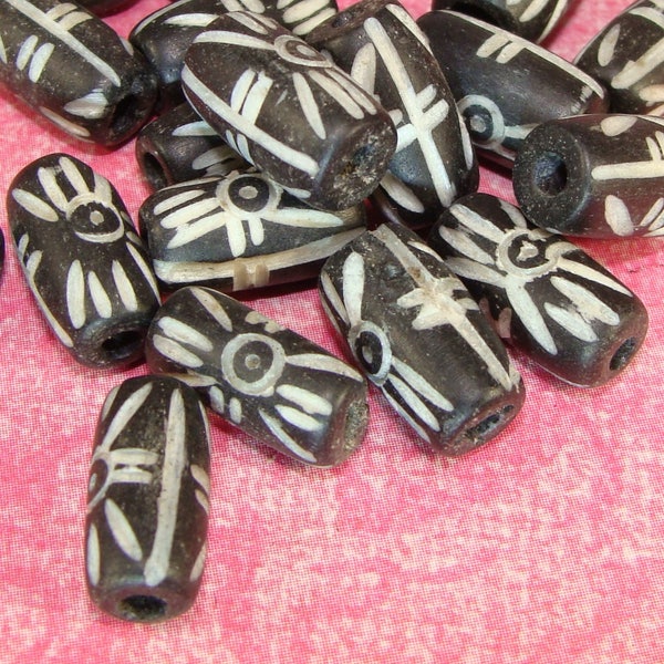 20 Black Horn Beads Tube 1/2 Inch Hand Carved Etched White Lines Circles Bone Indian Bulk Jewelry Supplies Vintage Dread Lock Hair BBC1