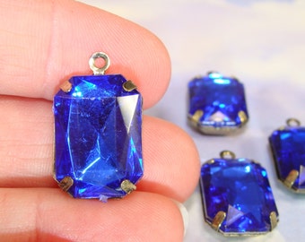 10 LARGE Blue Rhinestone Set Stone Charms Sapphire Crystal Plastic Rectangle Faceted 18mm x 14mm BRONZE Pronged Setting Jewelry Supplies