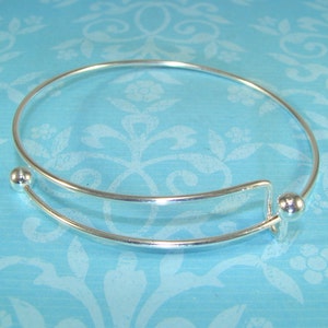 1 brazalete de plata en blanco de 7 1/2 pulgadas, suministros para hacer joyas, agregue dijes, letras iniciales, gemas para personalizar para la mejor amiga, dama de honor