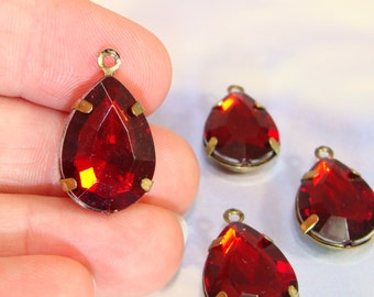 10 LARGE Red Teardrop Charms Rhinestone Crystal Resin Set Stones Ruby Faceted Drops 18mm x 14mm BRONZE Pronged Setting Jewelry Supplies Bulk
