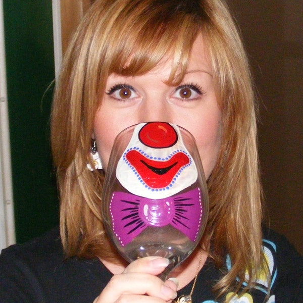 Face Changing wine glass   CLOWN FACE by Jennie Nelson