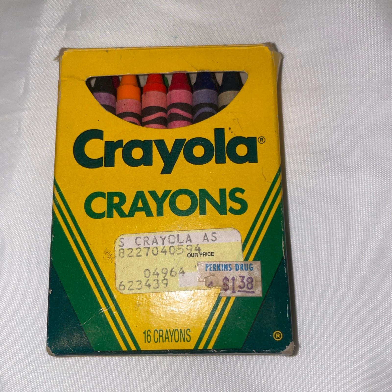 Crayolaクレヨン プロモーション品　赤色 vintage Red-Orange Crayola Colored Pencils, Set of 5 with Sharpener
