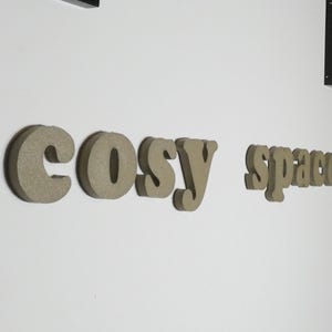 Letras decorativas de pared personalizadas. Colores, textos personalizados. Decoración de pared única, regalo personalizado, carta adhesiva