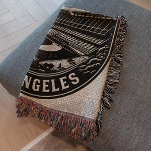 Los Angeles Dodgers Woven Blanket: MLB Baseball Fan Gift image 2