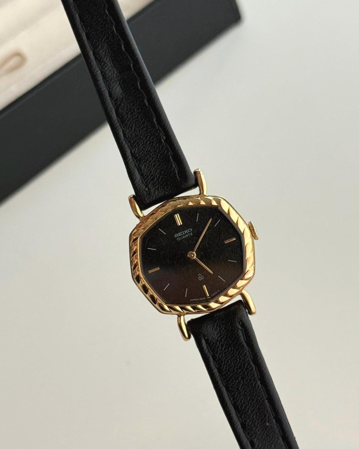 Seiko octagon watch women - Etsy 日本