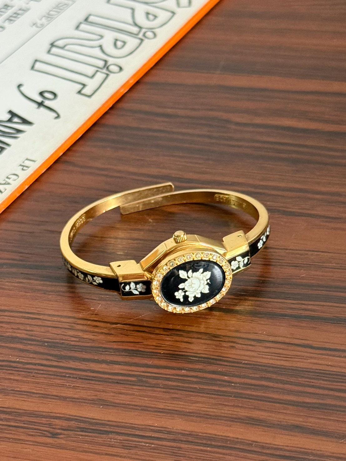 Vintage ANDRE MOUCHE Swiss Gold Tone Jewelry With Enamel Floral