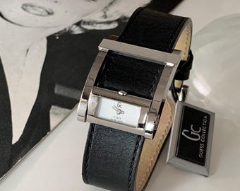 Vintage GUESS Swiss watch space Design silver Tone, swiss Made ,quartz watch, unisex watch