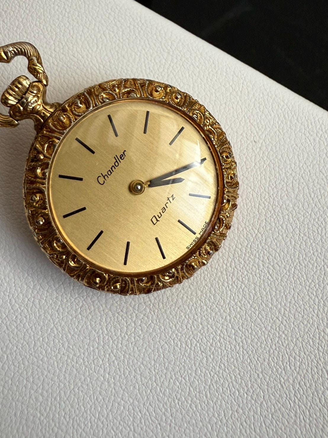 Montre-pendentif Chandler #3187 - Mouvement Quartz, Plaqué Or, Neuf Avec étiquettes