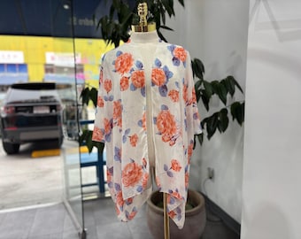 Leichter, offener Kimono mit Blumenmuster