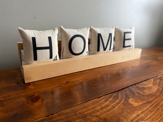 throw pillow display rack
