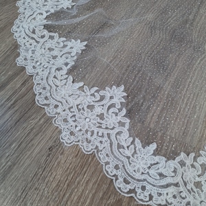 Lace cathedral veil in glitter veil trim Wedding veil with lace trim veil Mantilla lace veil ivory Drop veil spanish mantilla veils ivory