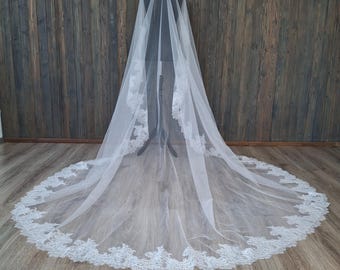 Laced royal veil long Spanish lace veil wedding veil with lace Cathedral trim bridal veil Lace mantilla veil fingertip long wide veil