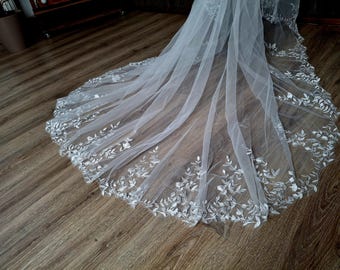 Bridal veils with embroidered leaves and branches Elegant embroidered wedding veil 1 tier ivory long veil cathedral with branches royal veil