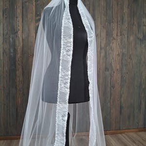 Spanish veil with lace trim veil Lace mantilla veil with trim guipure Cathedral veil length with sequins Chantilly lace veil Lace veil