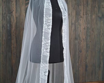 Spanish veil with lace trim veil Lace mantilla veil with trim guipure Cathedral veil length with sequins Chantilly lace veil Lace veil