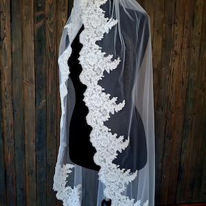 Lace floral cathedral Wedding veil with comb Fingertip catholic bridal veil with lace edge Mantilla veil with lace trim Long lace spanish ve