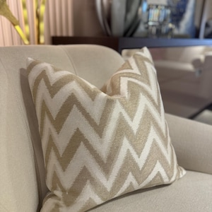 Luxurious Zigzag Patterned Chenille Pillowcase, Add Style to Your Home, for couch, for bed, throw pillow, chevron, zig zag