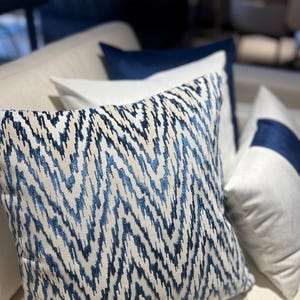 Luxurious Zigzag Patterned Velvet Pillowcase, Add Style to Your Home. Home Decor, for couch, chevron, zig zag, pillow cover