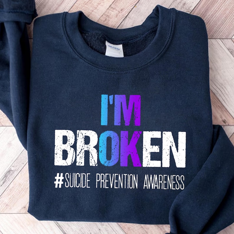 a sweatshirt with the words i'm broken on it
