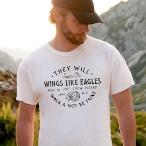 Soar On Wings Like Eagles Mens Christian Shirt Mens Christian Gifts, Dad Gifts, Cool Christian Shirts for Men, Bible Believer Shirts afbeelding 1