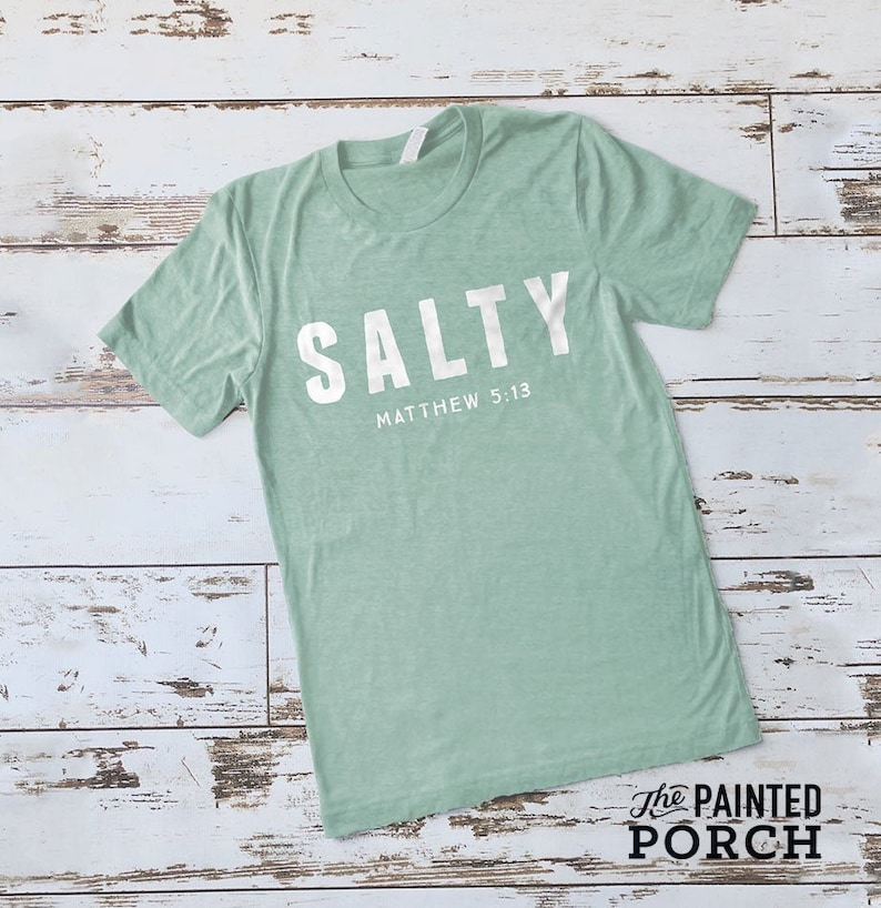 Camisetas de Salty, camisetas cristianas, camisetas bíblicas, camisetas de iglesia, camisetas de grupo juvenil, camisetas cristianas para adolescentes, camisetas lindas, camisetas para adolescentes, camisetas divertidas imagen 1