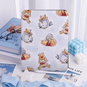 Cute Winnie the Pooh iPad Case for New iPad Pro 13 12 11 iPad Air 7/6 13" iPad Air 7 6 5 4 iPad 10/9 2022 Stand iPad Mini 6/5 Cover Pen Slot