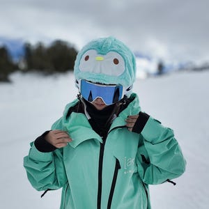 Ski & Snowboard helmet cover plush Penguin, bicycle helmet cover, Uni Size for adults and kids, couvre casque ski, blue