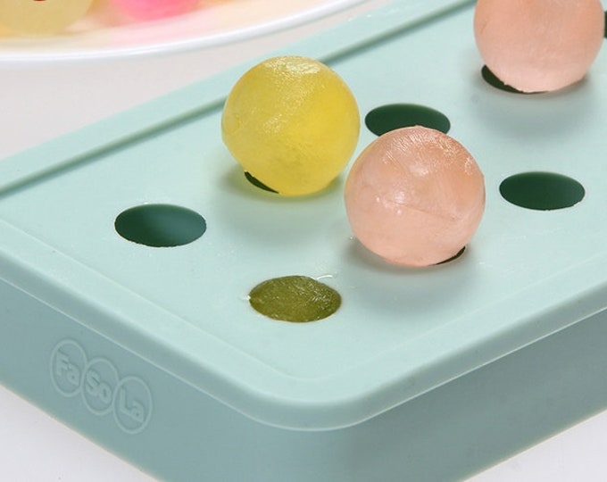 BALL EMBED Silicone Soap Mold, 20 - 1.7cm (0.67") Spheres, Holds about 1.5oz, Free US Ship, Two Wild Hares