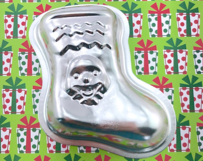 CHRISTMAS STOCKING Bath Bomb & Baking Mold, 4" long, Metal, Christmas, Winter, Snow, Two Wild Hares