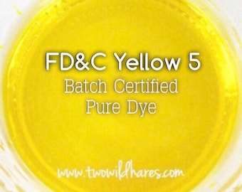 1oz. LEMON Bath Bomb DYE, Batch Certified, FD&C Yellow 5, Cosmetic Powdered Water Soluble Colorant, Container Packaging, Two Wild Hares
