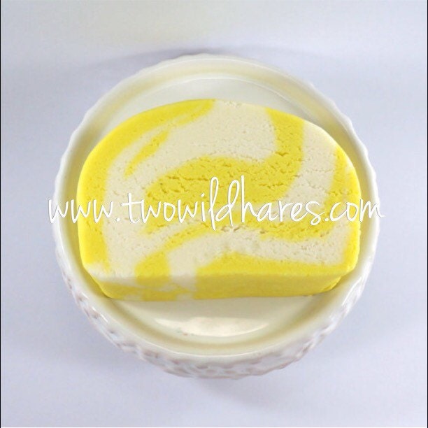 OATMEAL MILK & Honey, Bubbly Bath Bar, Solid Bubble Bath, 3.5 oz