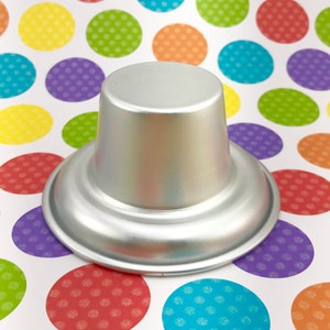 Bomba de banho e molde para cozimento SUNDAE CUP, 3 1/2&quot; x 2&quot;, duas lebres selvagens
