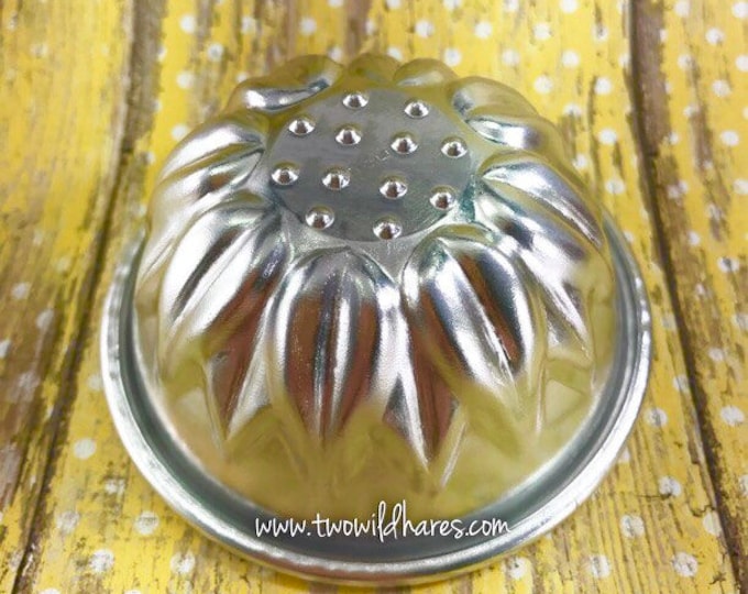 SUNFLOWER Bath Bomb Mold, Metal, 3-1/8", 4.5oz, DIY Bath Bomb, Flower, Spring, Baking, Two Wild Hares