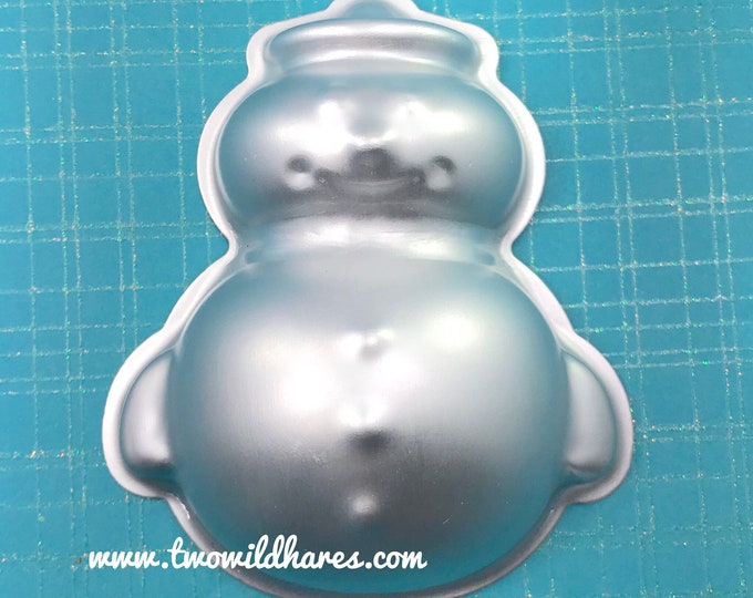 FAT & HAPPY SNOWMAN Bath Bomb and Baking Mold, 3 3/4" long, Metal, Christmas, Winter, Snow, Two Wild Hares