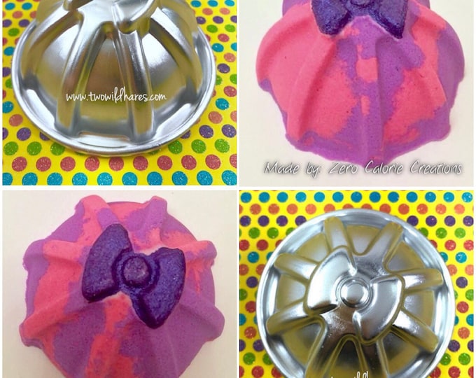 GIFT WRAPPED with RIBBON Bath Bomb & Baking Mold, Metal, 3D Bow on Top, 2 3/4", Two Wild Hares