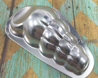 SMALL SEA SHELL Bath Bomb Mold, Metal, 4"x2.5", Beach Bomb, Mermaid Shell, Two Wild Hares