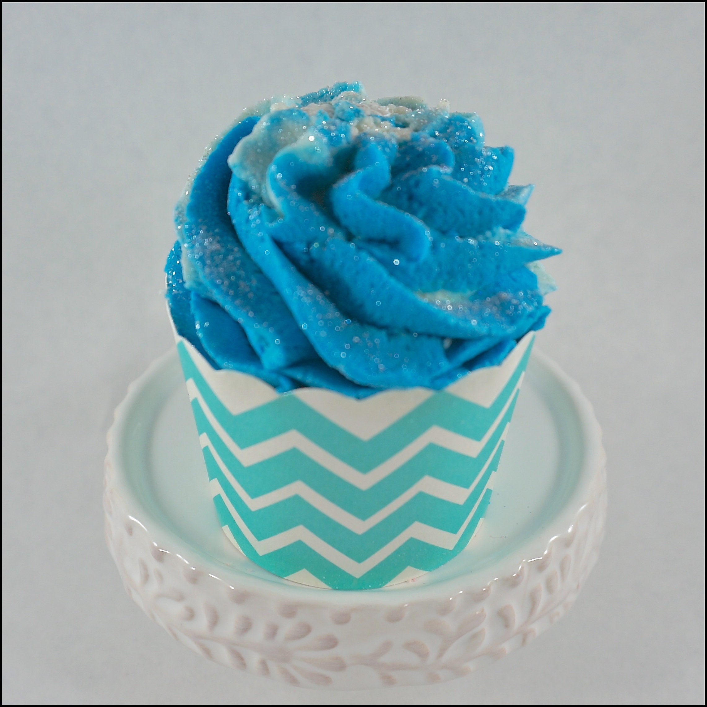 DIY Bubble Bath Bomb Cupcake Recipe & Tutorial Guide (2 recipes in 1), Step By Step, Two Wild Hares